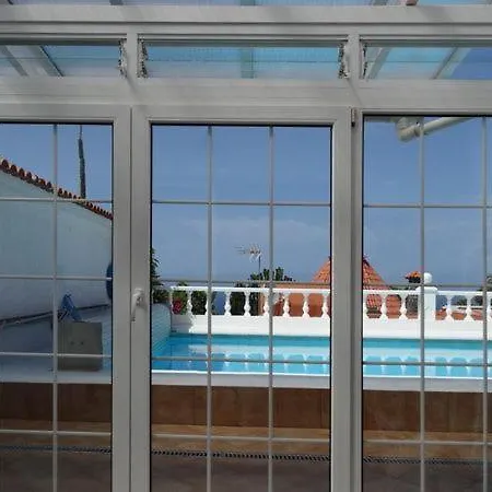 La Victoria: Tenerife North Coast With Private Pool Holiday home La Victoria de Acentejo