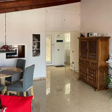 Holiday home La Victoria: Tenerife North Coast With Private Pool