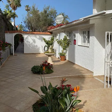 La Victoria: Tenerife North Coast With Private Pool *