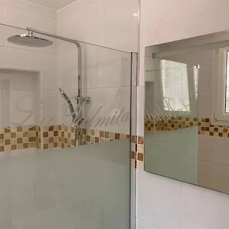 La Victoria: Tenerife North Coast With Private Pool Holiday home *