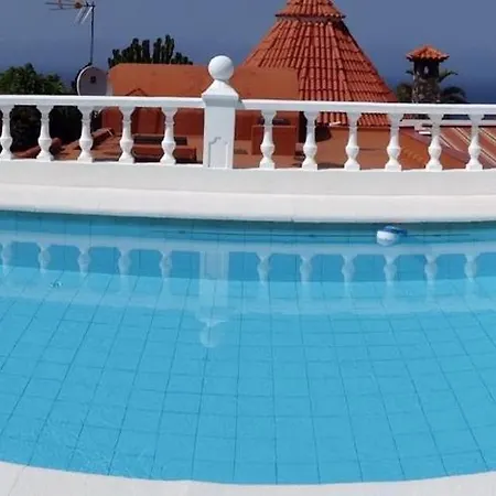 La Victoria: Tenerife North Coast With Private Pool Holiday home La Victoria de Acentejo